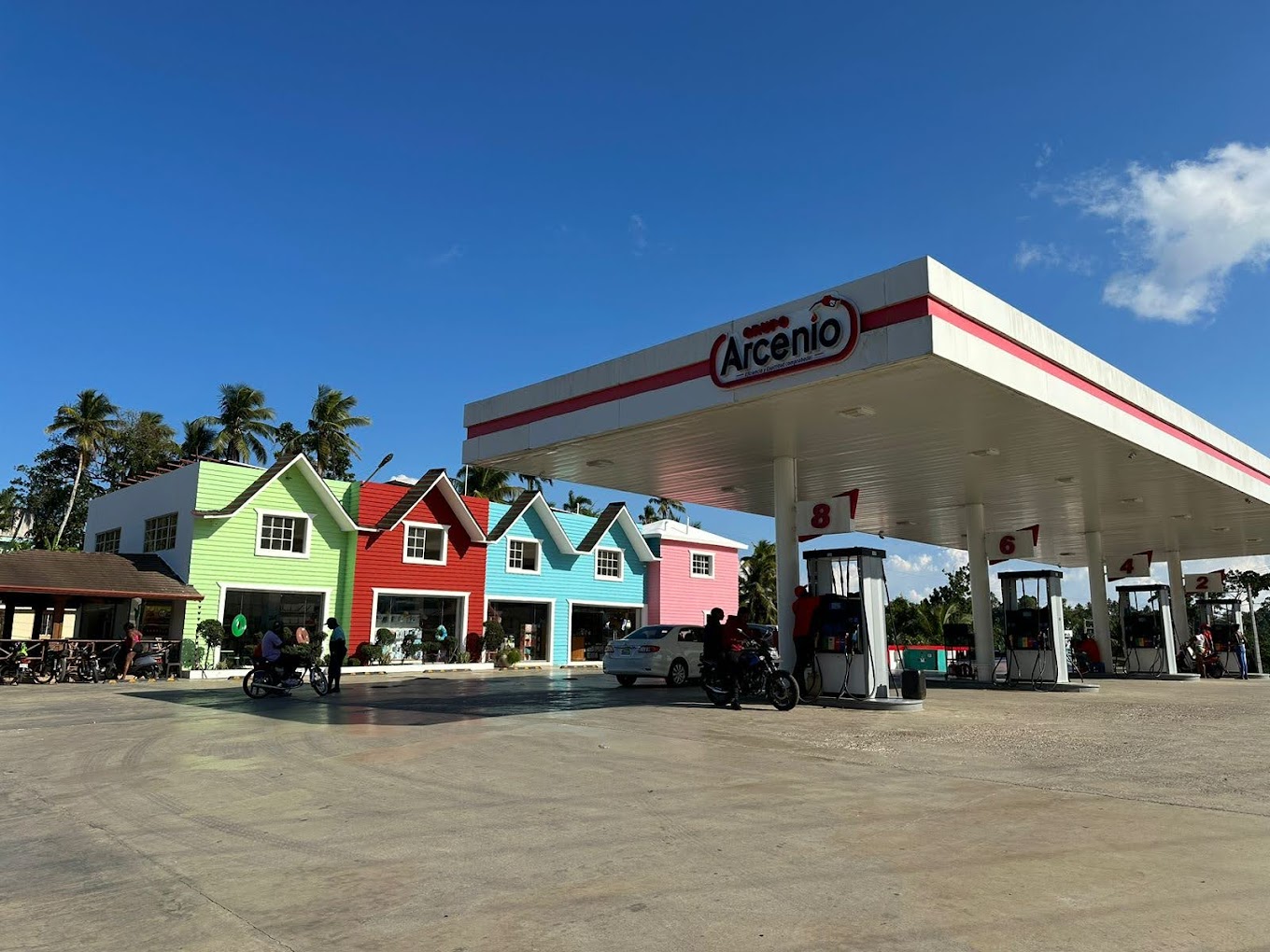 Arcenio: estación de servicio